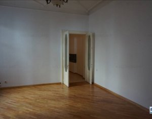 Appartement 5 chambres à louer dans Cluj-napoca, zone Centru