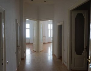 , 200m2 dans Cluj-napoca, zone Centru