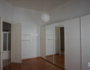 Appartement 5 chambres à louer dans Cluj-napoca, zone Centru