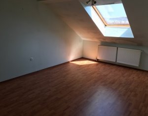 Lakás 4 szobák kiadó on Cluj-napoca, Zóna Centru