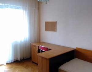 Appartement 4 chambres à louer dans Cluj-napoca, zone Manastur