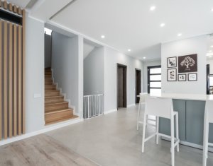 Maison 5 chambres à vendre dans Feleacu
