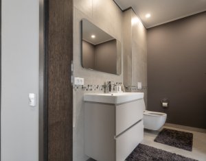 Maison 5 chambres à vendre dans Feleacu