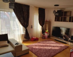 Lakás 3 szobák eladó on Cluj-napoca, Zóna Manastur