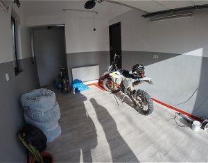Maison 5 chambres à louer dans Cluj-napoca, zone Intre Lacuri
