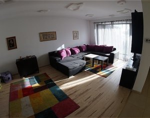 Maison 5 chambres à louer dans Cluj-napoca, zone Intre Lacuri