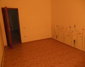 Iroda kiadó on Cluj-napoca, Zóna Floresti