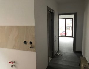Appartement 3 chambres à louer dans Floresti