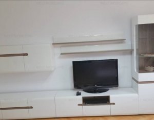 Appartement 3 chambres à louer dans Cluj-napoca, zone Marasti