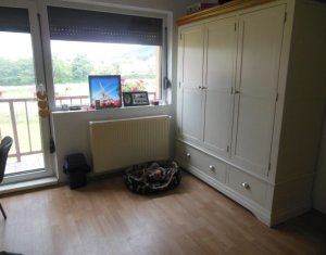 Maison 5 chambres à vendre dans Gilau