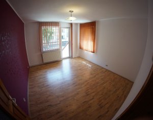 Appartement 3 chambres à louer dans Cluj-napoca, zone Gheorgheni