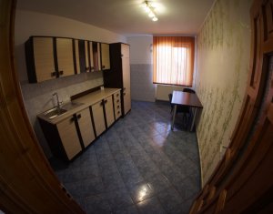 Appartement 3 chambres à louer dans Cluj-napoca, zone Gheorgheni