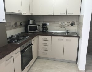 Appartement 3 chambres à louer dans Cluj-napoca, zone Manastur