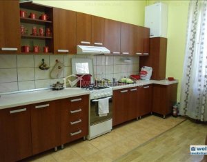 Appartement 3 chambres à louer dans Cluj-napoca, zone Centru