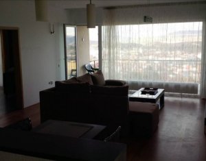 Appartement 4 chambres à louer dans Cluj-napoca, zone Zorilor