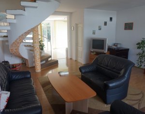, 160m2 dans Cluj-napoca, zone Zorilor