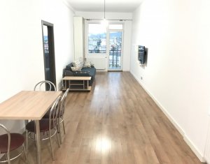Appartement 3 chambres à louer dans Cluj-napoca, zone Centru
