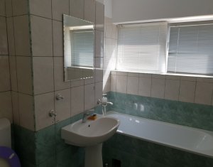 Appartement 3 chambres à louer dans Cluj-napoca, zone Zorilor