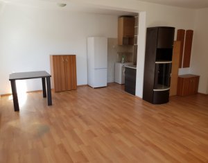 Appartement 3 chambres à louer dans Cluj-napoca, zone Zorilor