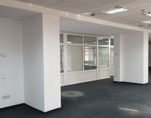 Bureau à louer dans Cluj-napoca, zone Plopilor