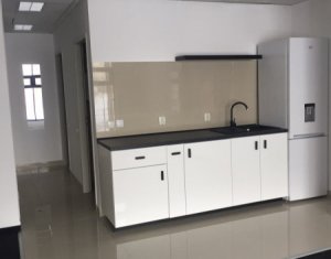 Bureau à louer dans Cluj-napoca, zone Plopilor