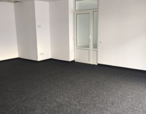 Bureau à louer dans Cluj-napoca, zone Plopilor