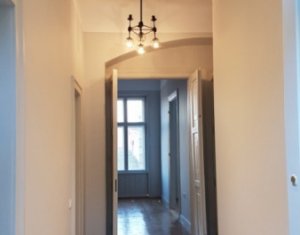 Lakás 3 szobák kiadó on Cluj-napoca, Zóna Centru