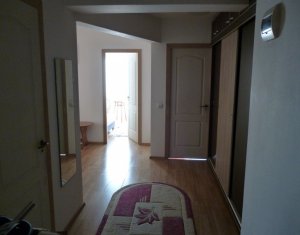Appartement 3 chambres à louer dans Cluj-napoca