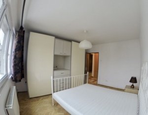 Appartement 3 chambres à louer dans Cluj-napoca, zone Manastur