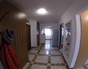 Appartement 3 chambres à louer dans Cluj-napoca, zone Manastur