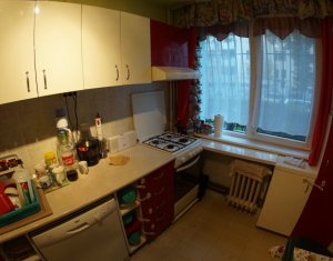 Appartement 3 chambres à louer dans Cluj-napoca, zone Grigorescu