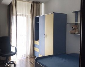 Appartement 3 chambres à louer dans Cluj-napoca, zone Zorilor