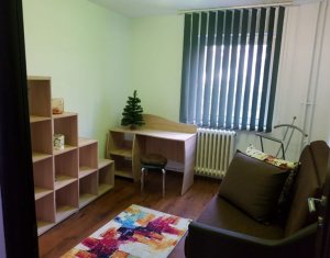 Appartement 3 chambres à louer dans Cluj-napoca, zone Manastur