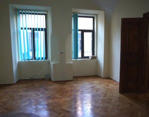 Appartement 2 chambres à louer dans Cluj-napoca, zone Centru