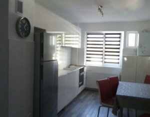 Appartement 3 chambres à louer dans Cluj-napoca, zone Manastur