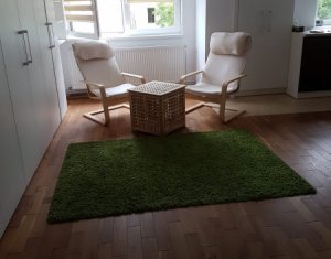Appartement 4 chambres à louer dans Cluj-napoca, zone Centru