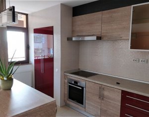 Appartement 3 chambres à louer dans Cluj-napoca, zone Plopilor