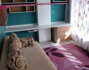 Appartement 3 chambres à louer dans Cluj-napoca, zone Plopilor