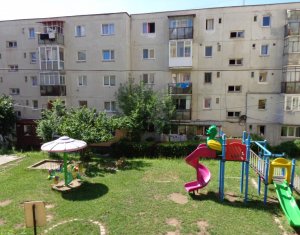 Appartement 3 chambres à louer dans Cluj-napoca, zone Manastur