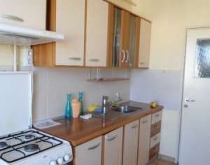 Appartement 3 chambres à louer dans Cluj-napoca, zone Centru