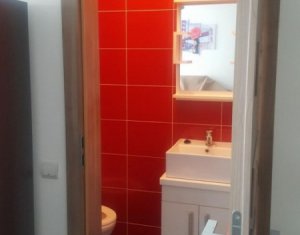 Appartement 3 chambres à louer dans Cluj-napoca, zone Centru
