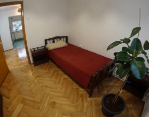 Appartement 3 chambres à louer dans Cluj-napoca, zone Grigorescu