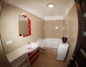 Appartement 3 chambres à louer dans Cluj-napoca, zone Marasti