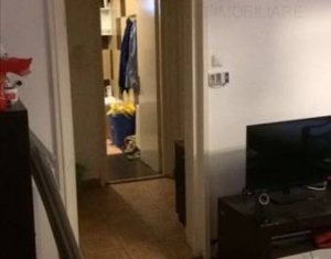 Appartement 3 chambres à louer dans Cluj-napoca, zone Centru