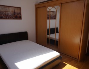 Appartement 3 chambres à louer dans Cluj-napoca, zone Buna Ziua