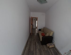 Appartement 3 chambres à louer dans Cluj-napoca, zone Gheorgheni