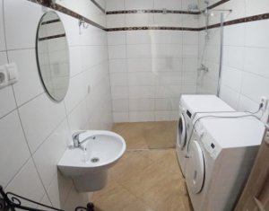 Appartement 3 chambres à louer dans Cluj-napoca, zone Centru