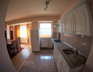 Appartement 3 chambres à louer dans Cluj-napoca, zone Marasti