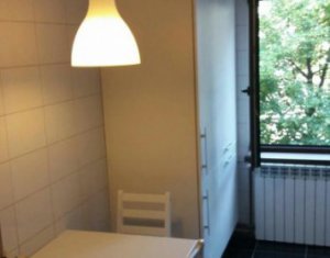 Appartement 3 chambres à louer dans Cluj-napoca, zone Centru