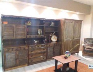 Appartement 3 chambres à louer dans Cluj-napoca, zone Centru